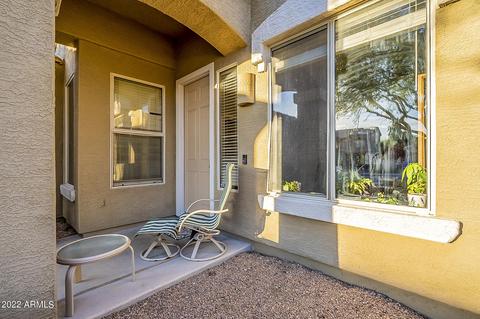 1004 E Stottler Ct, Gilbert, AZ 85296 photo 4