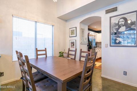 1018 S Surfside Dr, Gilbert, AZ 85233 photo 4