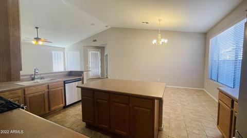 1050 S Hazel Ct, Gilbert, AZ 85296 photo 6