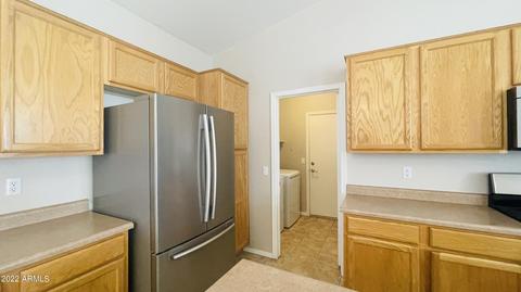 1050 S Hazel Ct, Gilbert, AZ 85296 photo 5