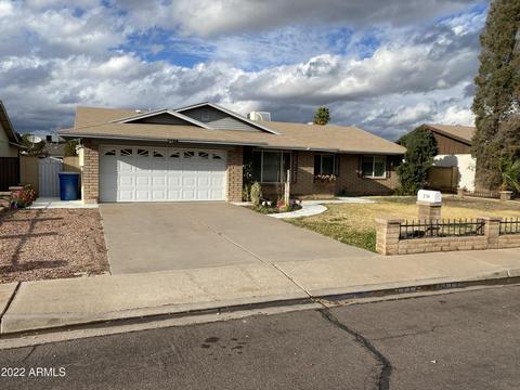 2134 E Watson Dr E, Tempe, AZ 85283 photo 2