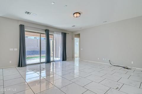 1425 E Beth Dr, Phoenix, AZ 85042 photo 9