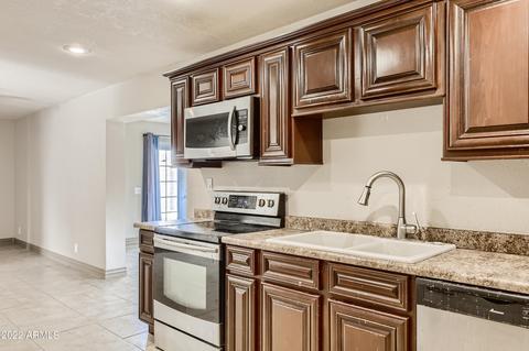 2832 E Sylvia St, Phoenix, AZ 85032 photo 10