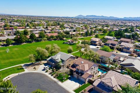3447 E Bautista Ct, Gilbert, AZ 85297 photo 3