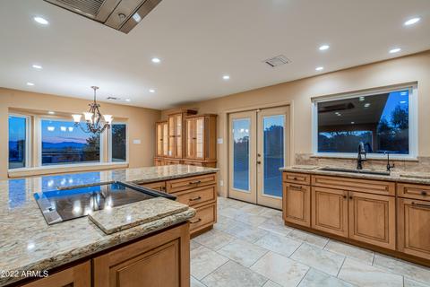 2235 E Vista Ave, Phoenix, AZ 85020 photo 18