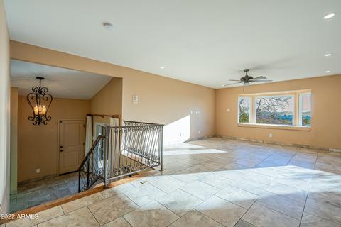 2235 E Vista Ave, Phoenix, AZ 85020 photo 9