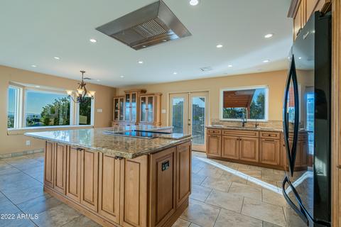 2235 E Vista Ave, Phoenix, AZ 85020 photo 12