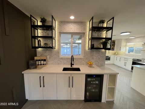 2801 E Dahlia Dr, Phoenix, AZ 85032 photo 8