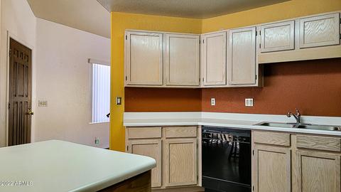 4234 E Morrow Dr, Phoenix, AZ 85050 photo 3