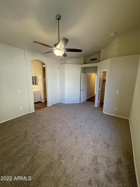 661 S Peppertree Dr, Gilbert, AZ 85296 photo 9