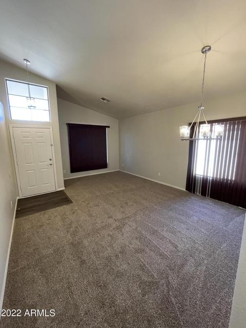 661 S Peppertree Dr, Gilbert, AZ 85296 photo 4