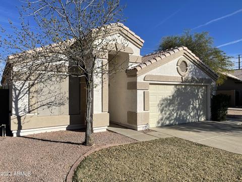 661 S Peppertree Dr, Gilbert, AZ 85296 photo 1