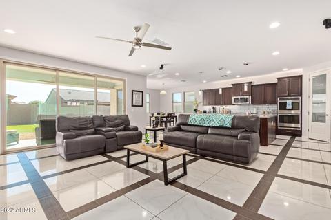 10507 E Sheffield Dr, Mesa, AZ 85212 photo 2