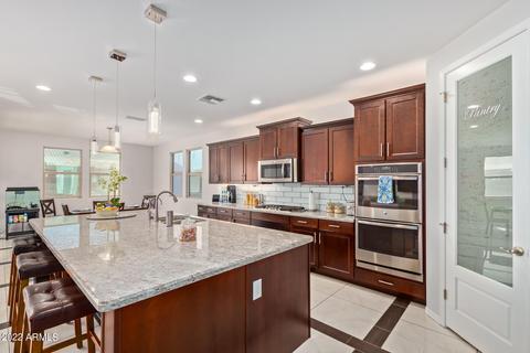 10507 E Sheffield Dr, Mesa, AZ 85212 photo 8