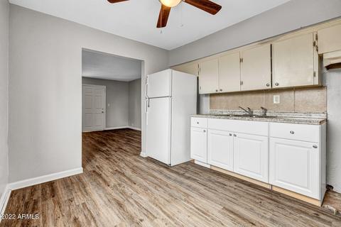 312 E Kinderman Dr, Avondale, AZ 85323 photo 18