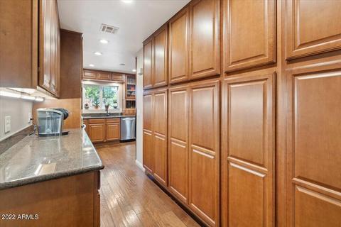 1106 E Wagon Wheel Dr, Phoenix, AZ 85020 photo 8