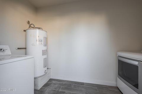4246 N 67th Ln, Phoenix, AZ 85033 photo 18
