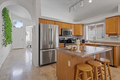 4215 E Renee Dr, Phoenix, AZ 85050 photo 5
