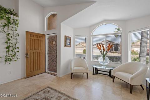 4215 E Renee Dr, Phoenix, AZ 85050 photo 2
