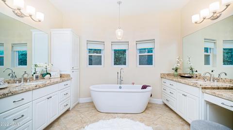 716 W Kaler Dr, Phoenix, AZ 85021 photo 8