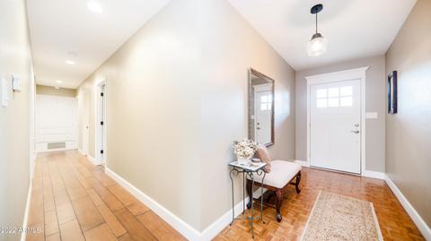 716 W Kaler Dr, Phoenix, AZ 85021 photo 14