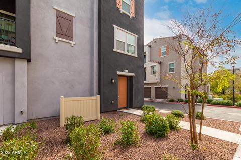 2258 E Hidalgo Ave, Phoenix, AZ 85040 photo 2