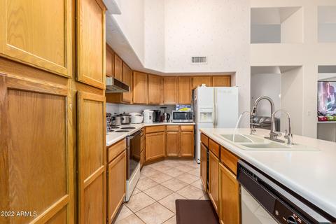 4633 E Desert Cactus St, Phoenix, AZ 85032 photo 13