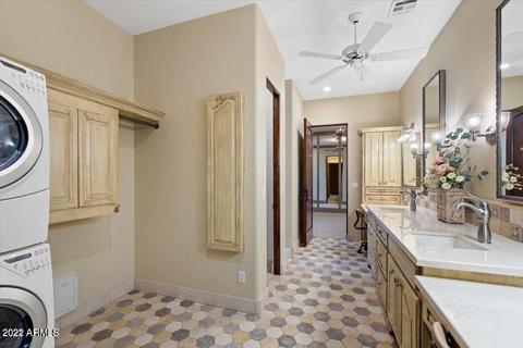 2451 E Desert Ln, Gilbert, AZ 85234 photo 43