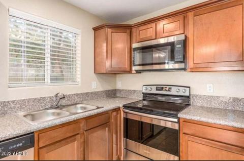 2620 E Southgate Ave #2, Phoenix, AZ 85040 photo 3