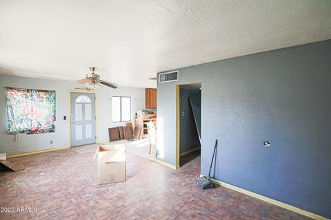 2921 Eberle Ln, Phoenix, AZ 85032 photo 21