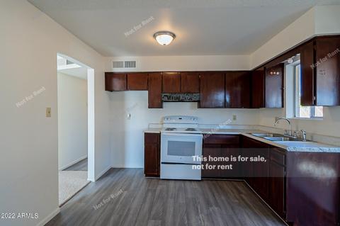8602 S 5th Dr, Phoenix, AZ 85041 photo 4