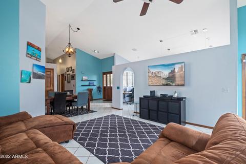 921 S Abalone Dr, Gilbert, AZ 85233 photo 9