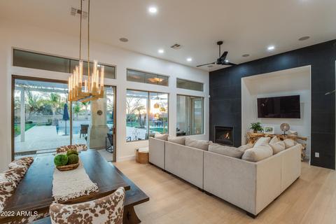 4301 E Greenview Dr, Gilbert, AZ 85298 photo 6
