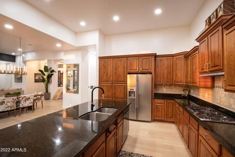 4301 E Greenview Dr, Gilbert, AZ 85298 photo 3