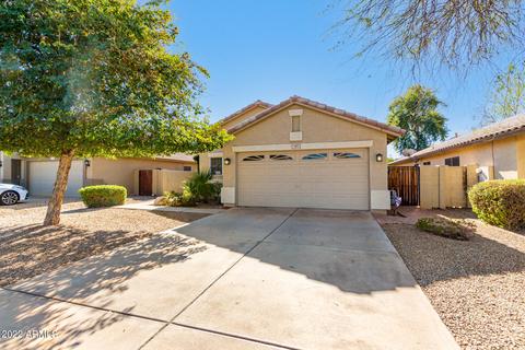 717 E Cantebria Dr, Gilbert, AZ 85296 photo 3