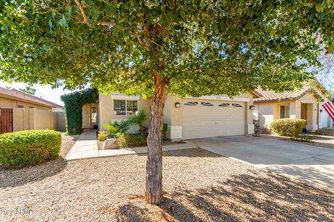 717 E Cantebria Dr, Gilbert, AZ 85296 photo 2