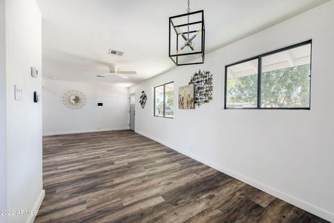 1424 E Hudson Dr, Tempe, AZ 85281 photo 8