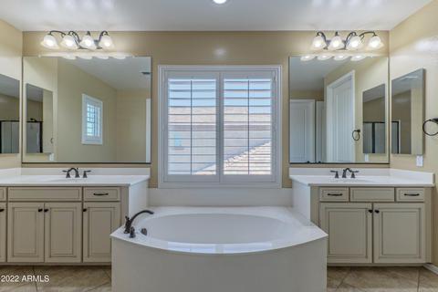 2885 E Longhorn Dr, Gilbert, AZ 85297 photo 18