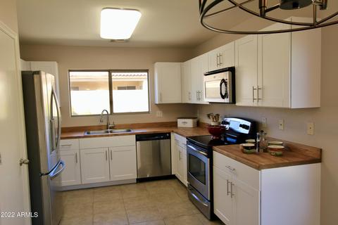 743 E Michigan Ave, Phoenix, AZ 85022 photo 2