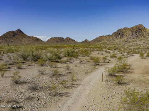3725 E Via Estrella --, Phoenix, AZ 85028 photo 7