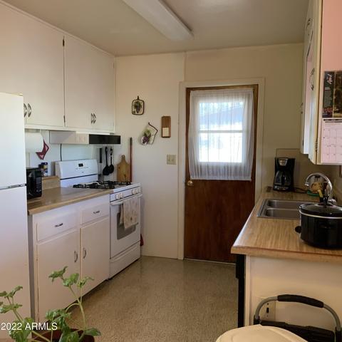 251 S Saguaro Dr, Apache Junction, AZ 85120 photo 7