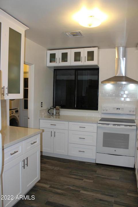 2327 E Fairmount Ave, Phoenix, AZ 85016 photo 3