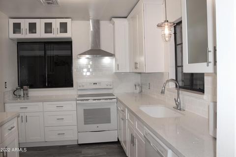 2327 E Fairmount Ave, Phoenix, AZ 85016 photo 2