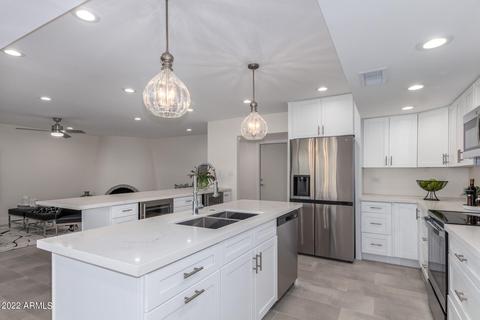 20 E Seminole Dr, Phoenix, AZ 85022 photo 4