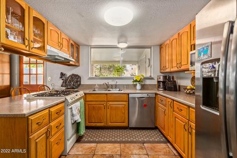 2930 E Turney Ave, Phoenix, AZ 85016 photo 11