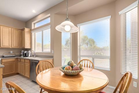 7746 E Russell Cir, Mesa, AZ 85207 photo 15