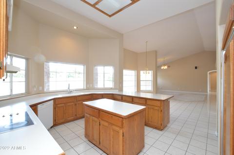 4008 E Hackamore Cir, Mesa, AZ 85205 photo 8