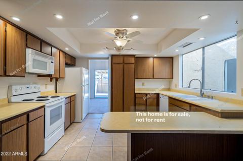 12017 S Eagleman Dr, Phoenix, AZ 85044 photo 4