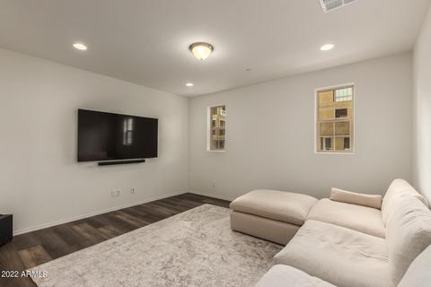 1714 E Hampton Ln, Gilbert, AZ 85295 photo 5