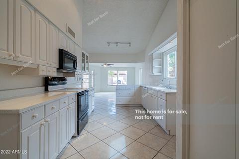 1157 Encinas Ave, Gilbert, AZ 85234 photo 4